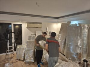 کارگر حمل اسباب منزل 